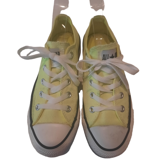 Converse Low Top Light Neon Yellow Lemonade Sneakers - Picture 2 of 12